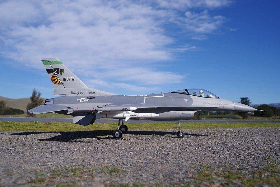 FMS F-16C Fighting Falcon 70mm EDF PNP - foto 3