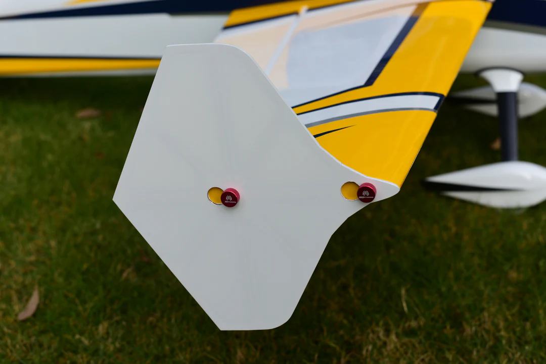 Skywing RC - 73" Laser 260 ARF / Amarillo - foto 7
